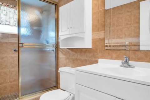 Condo in Saint Petersburg, Florida, 2 bedrooms  № 1786837 - photo 20