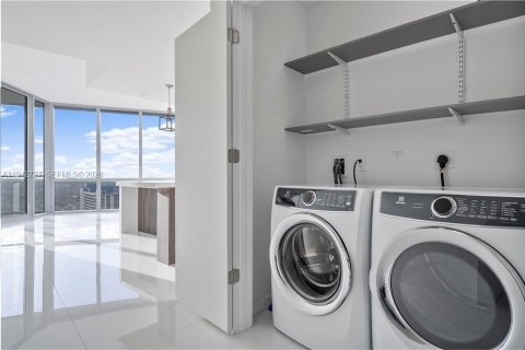 Appartement à louer à Miami, Floride: 2 chambres, 110.09 m2 № 2000123 - photo 11