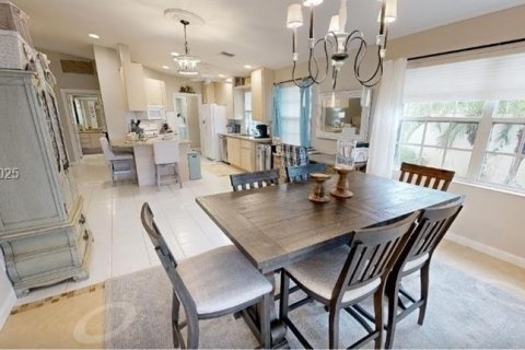 Casa en venta en Naples, Florida, 2 dormitorios № 1982921 - foto 6