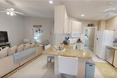 Casa en venta en Naples, Florida, 2 dormitorios № 1982921 - foto 5