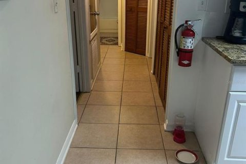 Купить кондоминиум в Киссимми, Флорида 5 комнат, 119.57м2, № 2148702 - фото 18