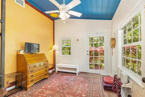 Villa ou maison à vendre à West Palm Beach, Floride: 2 chambres, 140.47 m2 № 2077906 - photo 13