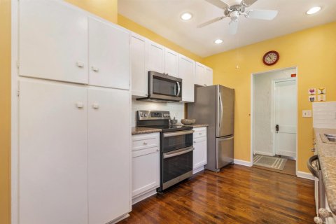 Villa ou maison à vendre à West Palm Beach, Floride: 2 chambres, 140.47 m2 № 2077906 - photo 12