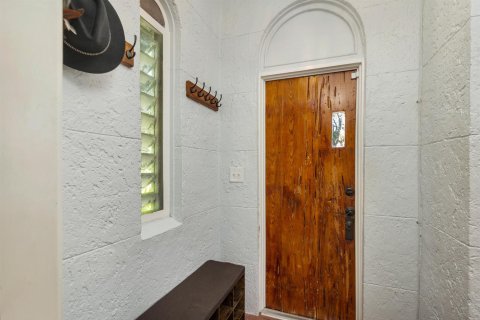 Villa ou maison à vendre à West Palm Beach, Floride: 2 chambres, 140.47 m2 № 2077906 - photo 4