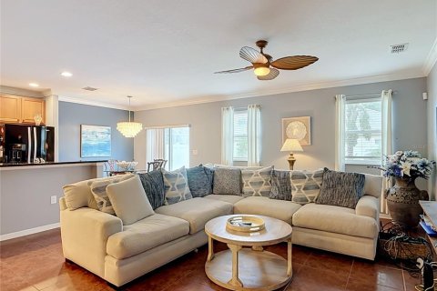 House in DeLand, Florida 4 bedrooms, 164.62 sq.m. № 2406833 - photo 6