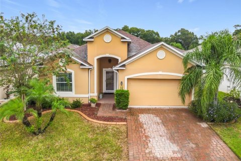 House in DeLand, Florida 4 bedrooms, 164.62 sq.m. № 2406833