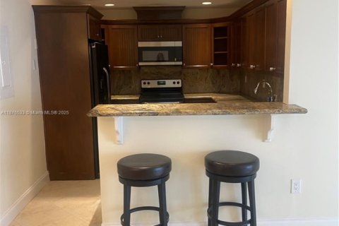 Touwnhouse à louer à Miami, Floride: 3 chambres, 140.65 m2 № 1923904 - photo 10