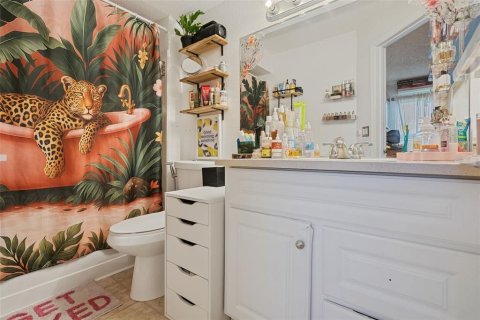 Condo in Orlando, Florida, 2 bedrooms № 2091948 - photo 17