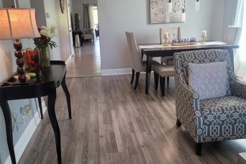 Casa en alquiler en Davenport, Florida, 4 dormitorios, 243.5 m2 № 1685031 - foto 3