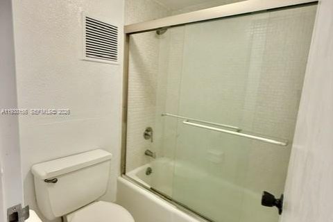 Copropriété à louer à Miami Beach, Floride: 55.74 m2 № 1995846 - photo 10