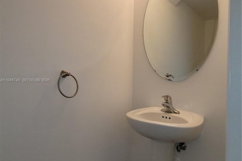 Casa en venta en Homestead, Florida, 3 dormitorios, 147.06 m2 № 2002920 - foto 17