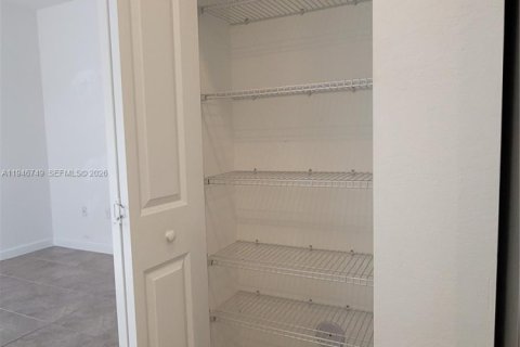 Casa en venta en Homestead, Florida, 3 dormitorios, 147.06 m2 № 2002920 - foto 16