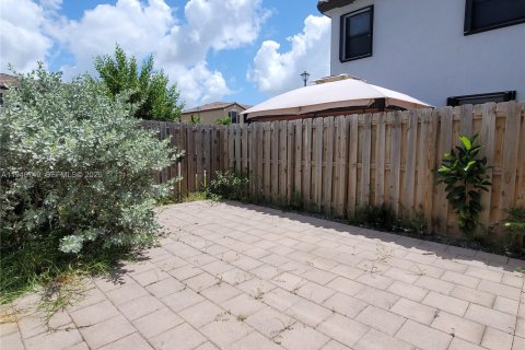 Casa en venta en Homestead, Florida, 3 dormitorios, 147.06 m2 № 2002920 - foto 21