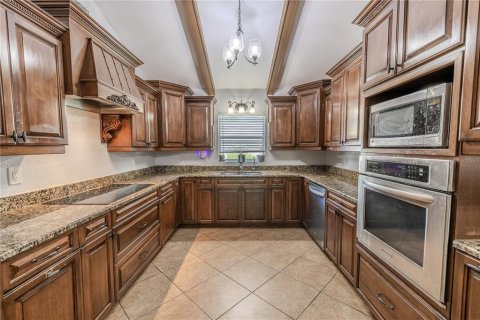 House in Port Richey, Florida 4 bedrooms, 364.18 sq.m. № 1583488 - photo 7