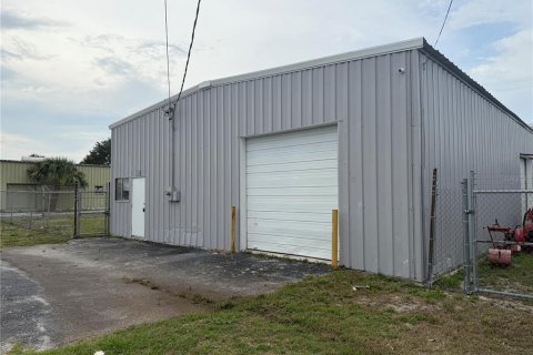 Commercial property in Lakeland, Florida 520.25 sq.m. № 1760107 - photo 16