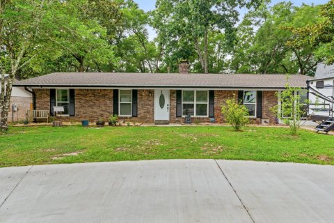 Casa en venta en Niceville, Florida, 4 dormitorios, 222.97 m2 № 561588 - foto 1