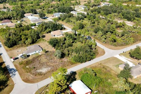 Terreno en venta en North Port, Florida № 2165521 - foto 4