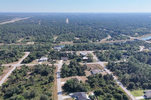 Terreno en venta en North Port, Florida № 2165521 - foto 9