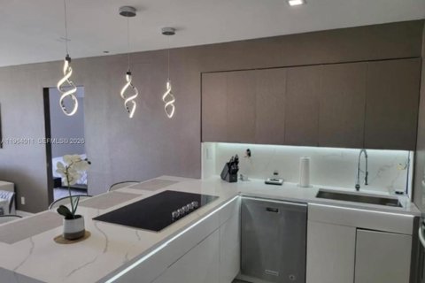 Condominio en alquiler en Aventura, Florida, 3 dormitorios, 107.49 m2 № 2029617 - foto 3