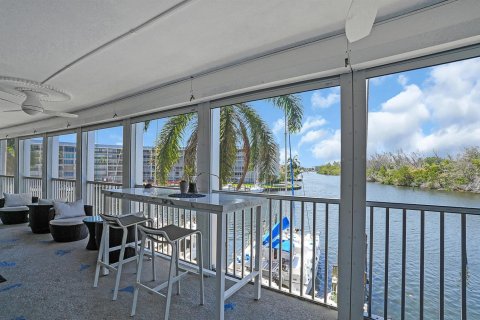 Copropriété à vendre à Deerfield Beach, Floride: 3 chambres, 168.71 m2 № 2087349 - photo 3