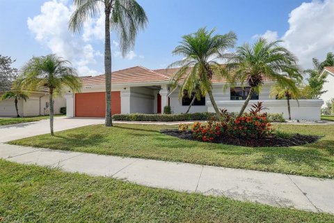 House in Boynton Beach, Florida 3 bedrooms, 173.45 sq.m. № 2184249