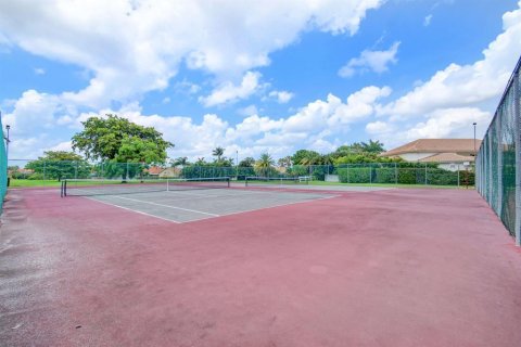 Villa ou maison à louer à Boynton Beach, Floride: 3 chambres, 173.45 m2 № 2184249 - photo 30