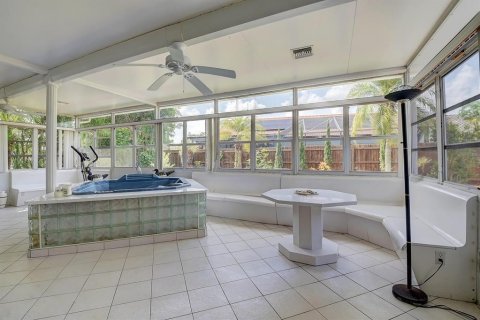 Villa ou maison à louer à Boynton Beach, Floride: 3 chambres, 173.45 m2 № 2184249 - photo 21