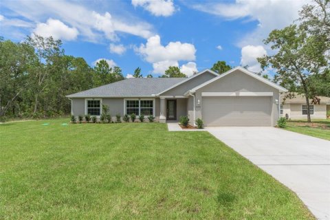 Casa en venta en Spring Hill, Florida, 3 dormitorios, 160.16 m2 № 1904586 - foto 1