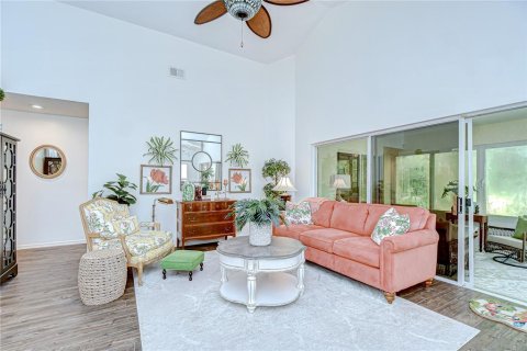 Villa ou maison à vendre à Tampa, Floride: 3 chambres, 151.8 m2 № 1831203 - photo 12