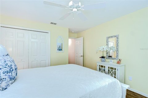 Villa ou maison à vendre à Tampa, Floride: 3 chambres, 151.8 m2 № 1831203 - photo 24