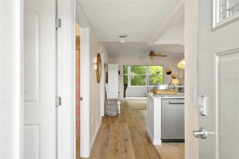 Copropriété à louer à Bradenton, Floride: 2 chambres, 102.94 m2 № 2157952 - photo 3