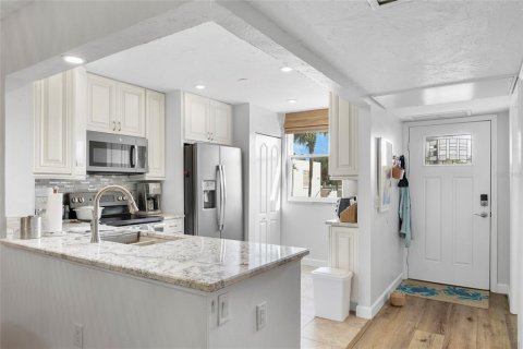 Copropriété à louer à Bradenton, Floride: 2 chambres, 102.94 m2 № 2157952 - photo 7