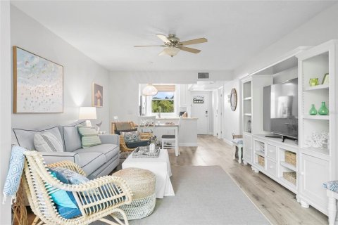 Copropriété à louer à Bradenton, Floride: 2 chambres, 102.94 m2 № 2157952 - photo 12