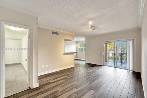 Copropriété à louer à Pembroke Pines, Floride: 1 chambre, 75.25 m2 № 2000082 - photo 16