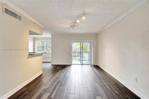 Copropriété à louer à Pembroke Pines, Floride: 1 chambre, 75.25 m2 № 2000082 - photo 15