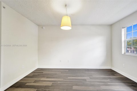 Copropriété à louer à Pembroke Pines, Floride: 1 chambre, 75.25 m2 № 2000082 - photo 29