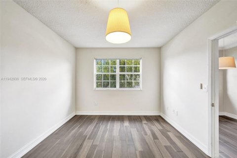 Copropriété à louer à Pembroke Pines, Floride: 1 chambre, 75.25 m2 № 2000082 - photo 20