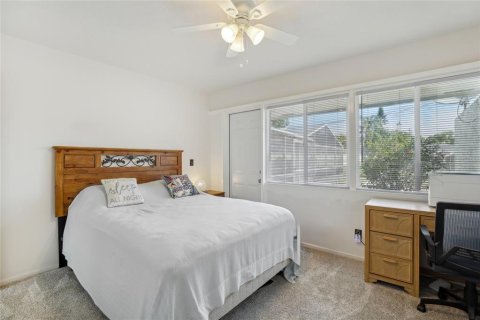 Casa en venta en Rockledge, Florida, 4 dormitorios, 151.99 m2 № 1640636 - foto 30