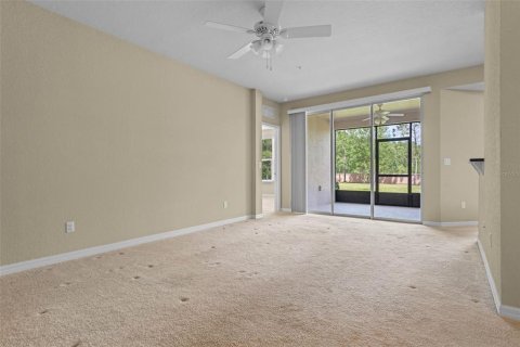 Condo in Davenport, Florida, 2 bedrooms  № 1623018 - photo 8