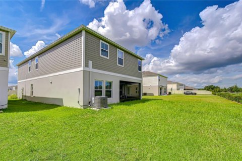 House in Wesley Chapel, Florida 5 bedrooms, 279.73 sq.m. № 2318527 - photo 24