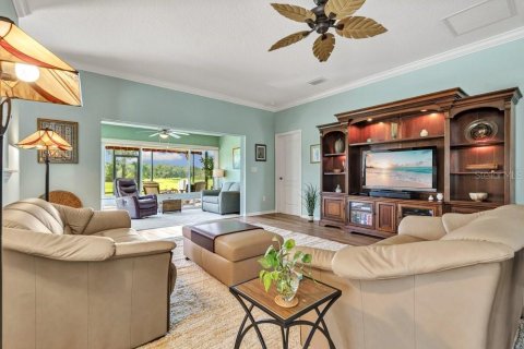 Casa en venta en Leesburg, Florida, 2 dormitorios, 154.68 m2 № 2377556 - foto 4