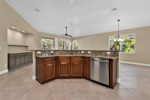 Villa ou maison à vendre à Punta Gorda, Floride: 4 chambres, 206.34 m2 № 2430522 - photo 9