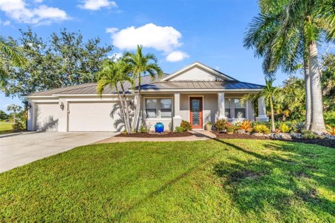 Villa ou maison à vendre à Punta Gorda, Floride: 4 chambres, 206.34 m2 № 2430522 - photo 2