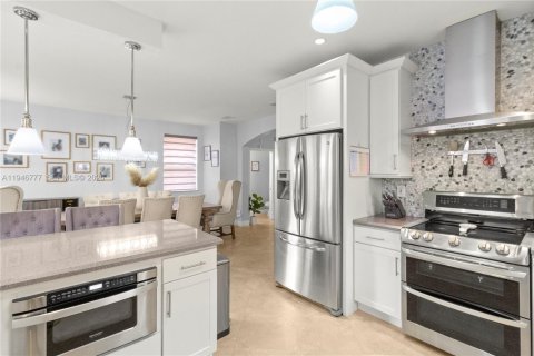 Touwnhouse à vendre à Miami, Floride: 4 chambres, 182 m2 № 2002945 - photo 15