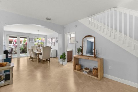 Touwnhouse à vendre à Miami, Floride: 4 chambres, 182 m2 № 2002945 - photo 10