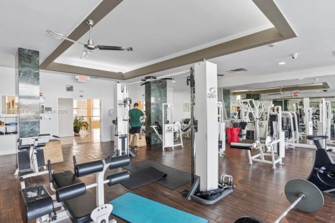 Condominio en venta en Miami Beach, Florida, 1 dormitorio, 84.54 m2 № 1814414 - foto 20