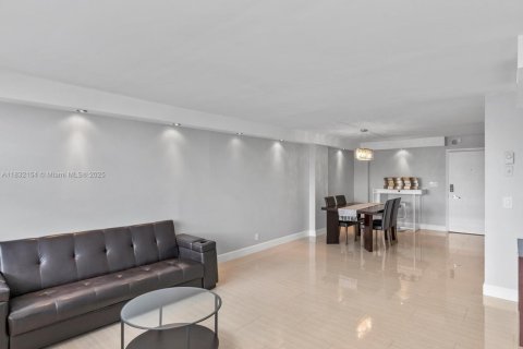 Condominio en venta en Miami Beach, Florida, 1 dormitorio, 84.54 m2 № 1814414 - foto 6