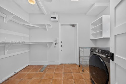 Villa ou maison à louer à Pinecrest, Floride: 3 chambres, 141.77 m2 № 2292155 - photo 20