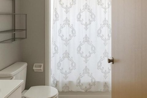 Снять в аренду кондоминиум в Киссимми, Флорида 6 комнат, 133.22м2, № 2203320 - фото 9