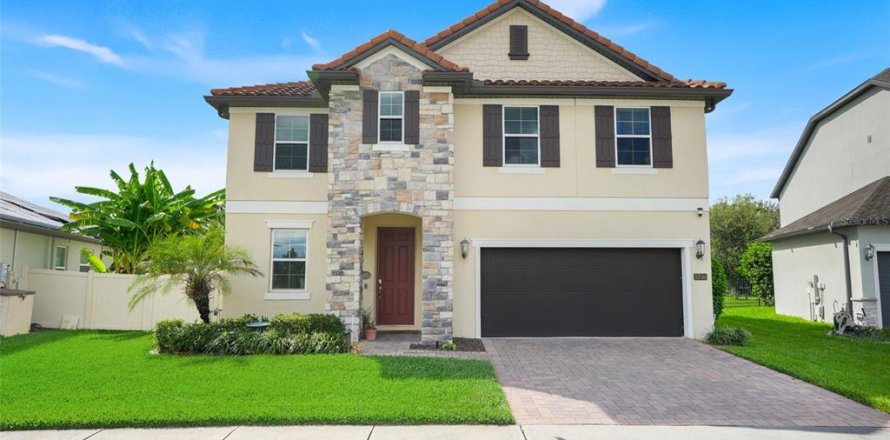 Villa ou maison à Winter Garden, Floride 4 chambres, 242.85 m2 № 2324120